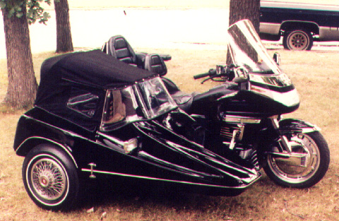 Sidecar w/lovers tent